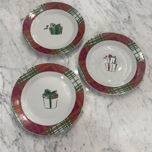NEW Set of 3 PAI Festive Plaid Holiday Christmas Present China Plates